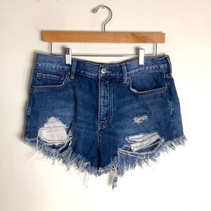 We the free ladies distressed cut off jean shorts size 28